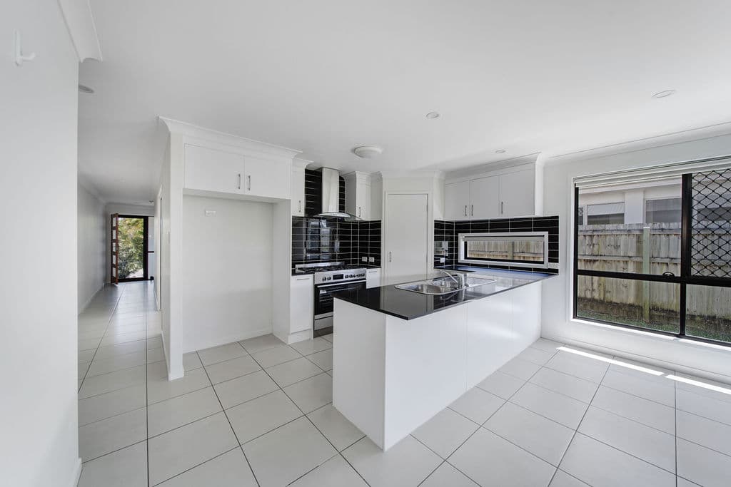 Vacant and positioned to sell house in Caloundra West